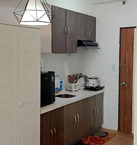 A Katipunan Staycation By Romcris Hotel Manila